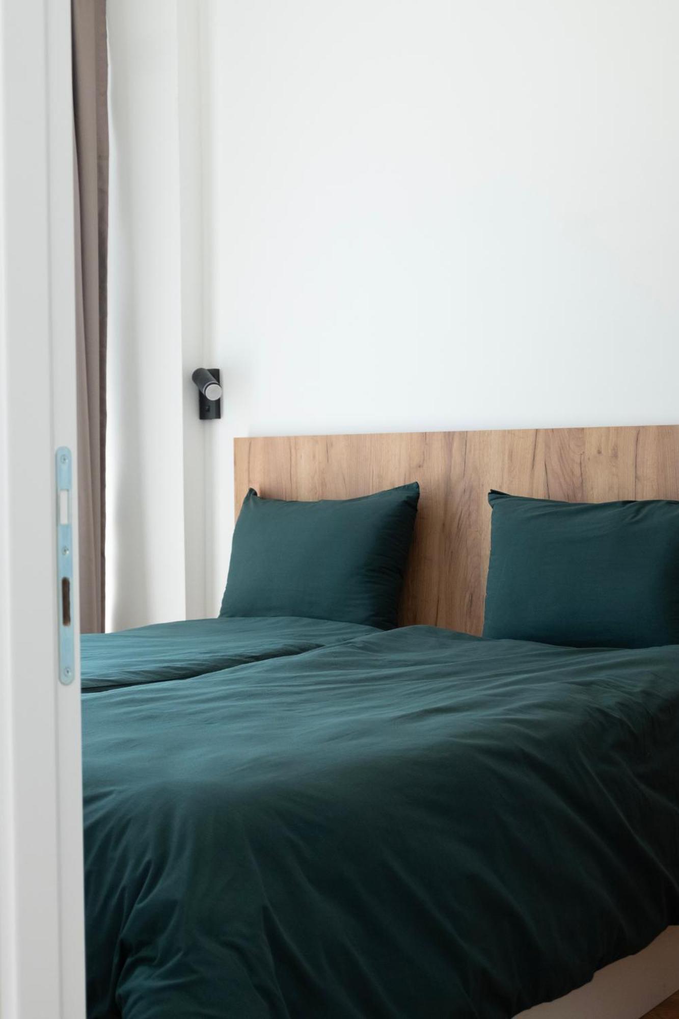 Home Art Apartments Skopje Bagian luar foto