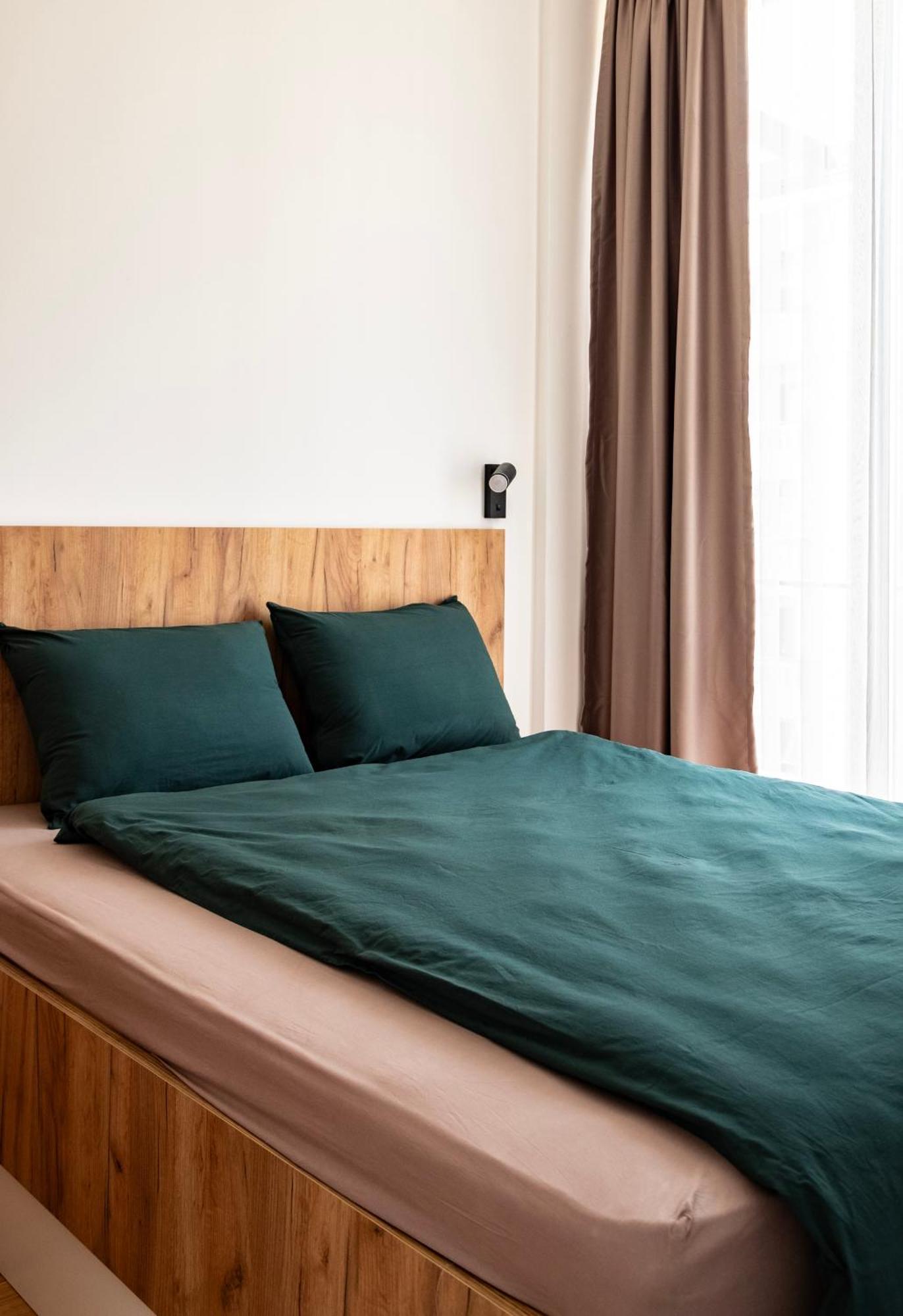 Home Art Apartments Skopje Bagian luar foto
