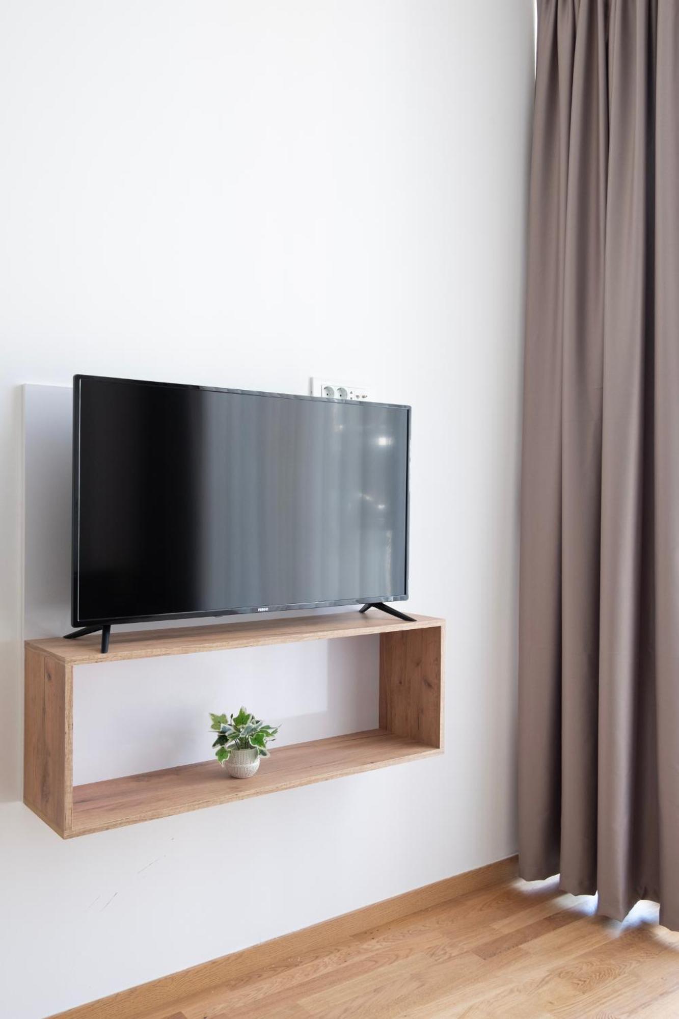 Home Art Apartments Skopje Bagian luar foto
